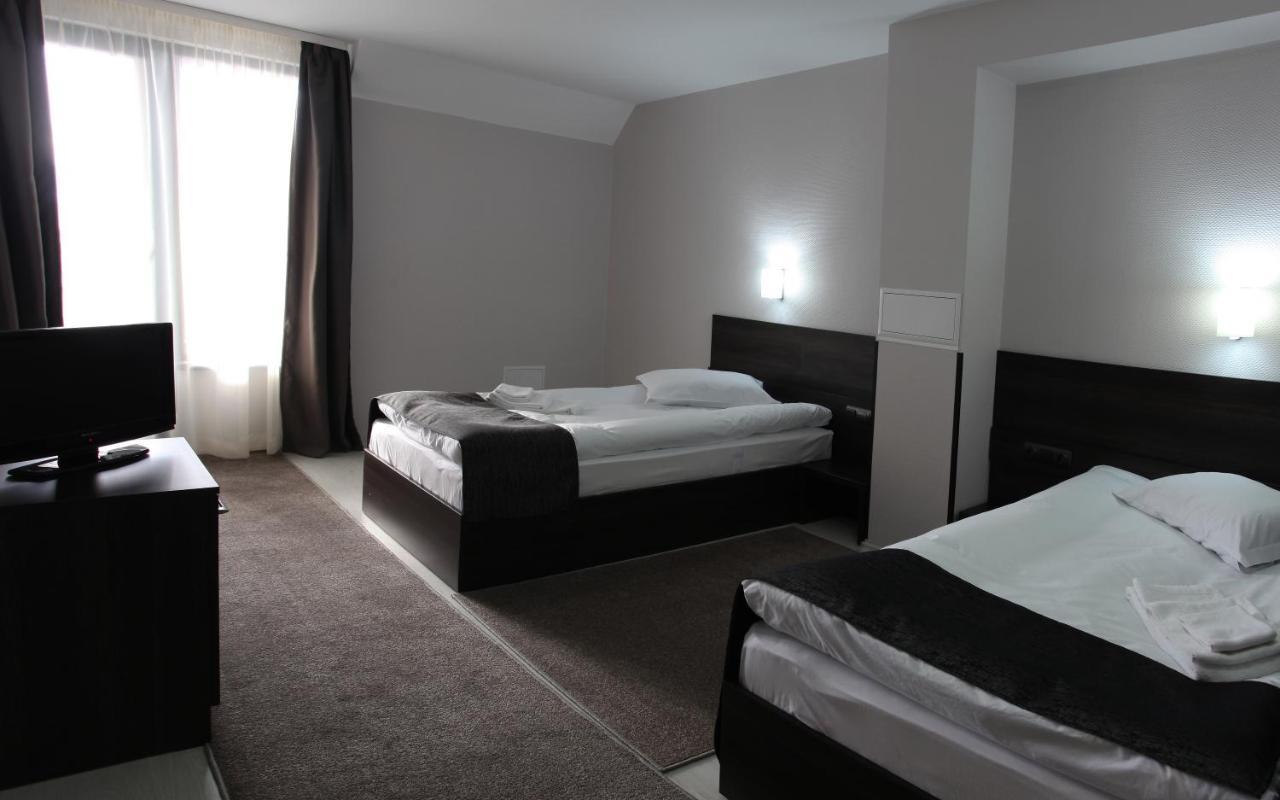 Hotel Idol Targovishte  Quarto foto