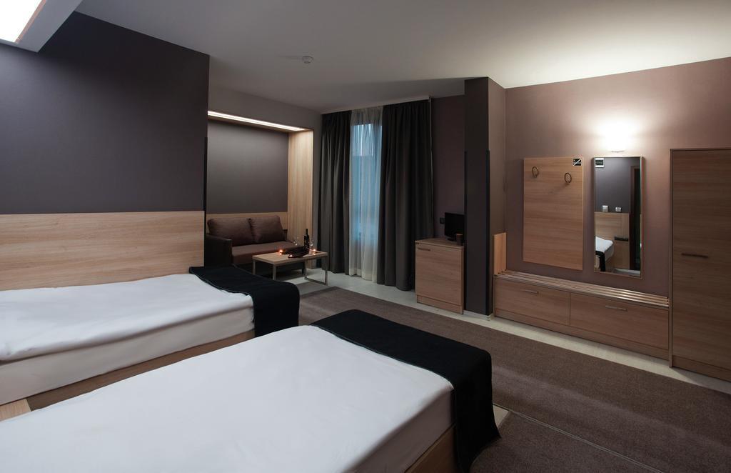 Hotel Idol Targovishte  Quarto foto